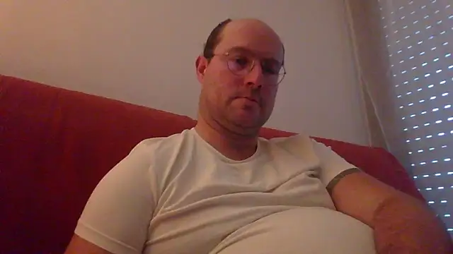 porompomperro online show from 12-29-24, 02:00