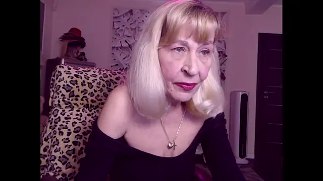 HornyMilf 555 online show from 12-03-25, 02:16