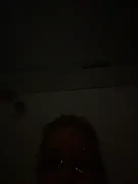 MariaValentine online show from 12-18-25, 08:34