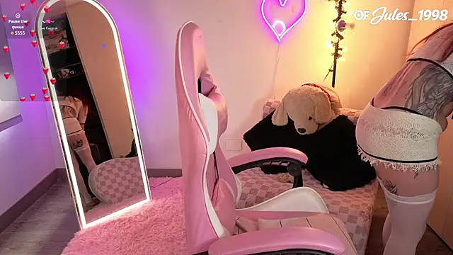 violet ch online show from 02-22-26, 08:32