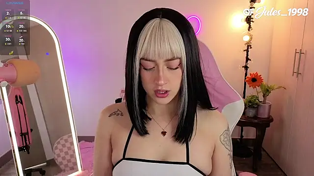 violet ch online show from 05-14-26, 06:49