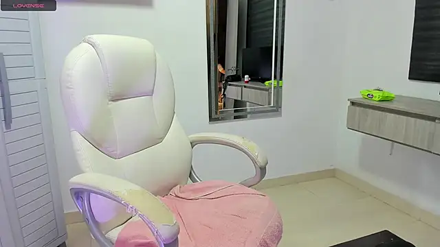 dahian carter online show from 01-17-26, 01:58