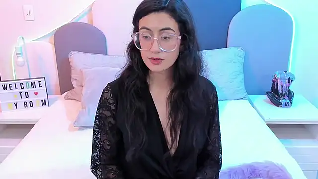 SophieGomez22 online show from 03-02-25, 05:30