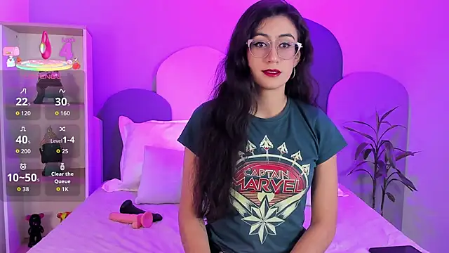 SophieGomez22 online show from 11-05-25, 11:35