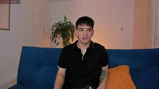 Ares Johnson online show from 10-08-25, 10:50