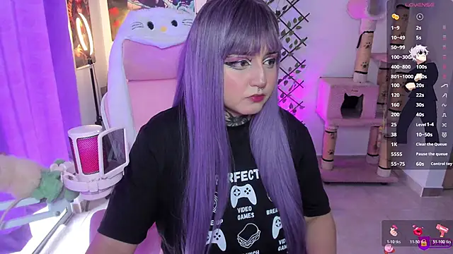 MaddyFooxx online show from 04-28-26, 10:36