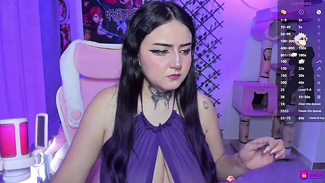 MaddyFooxx online show from 06-18-26, 10:59