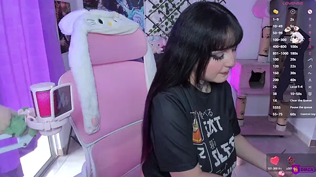 MaddyFooxx online show from 04-29-26, 10:27