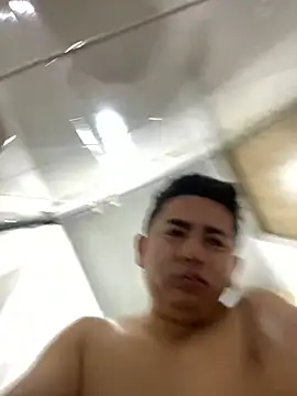 DanielGomez9 online show from 03-01-25, 01:07