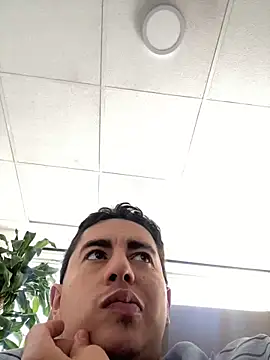 DanielGomez9 online show from 03-14-25, 09:54