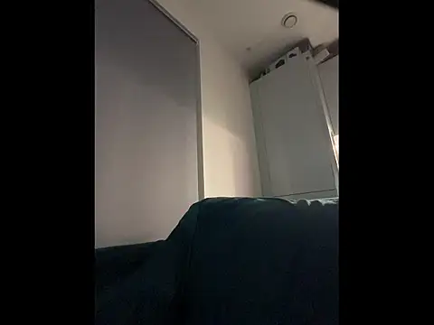 Robin007 online show from 03-05-26, 02:41