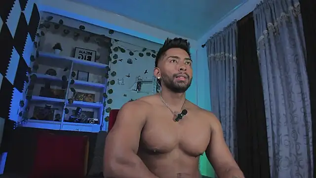 Couple muscle1 online show from 02-05-26, 09:32