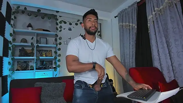 Couple muscle1 online show from 12-01-25, 01:50