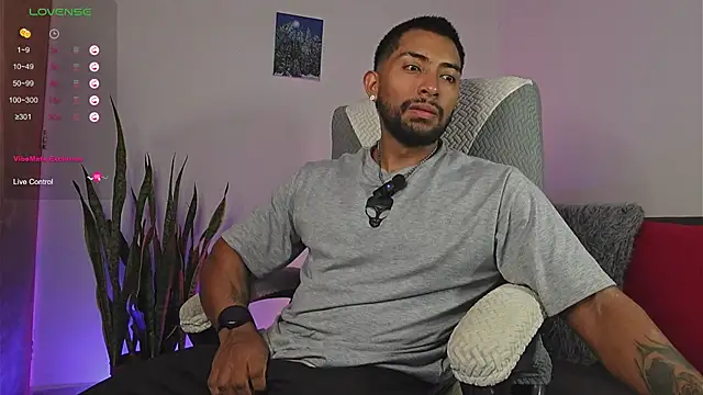 Couple muscle1 online show from 05-19-26, 11:12