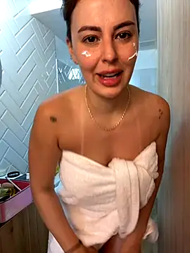 Eva Gonzalez online show from 10-05-25, 02:52