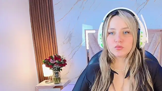 Annie mone online show from 02-20-26, 10:12