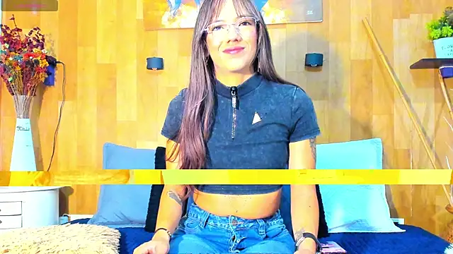 marianaa90 online show from 05-07-26, 01:03