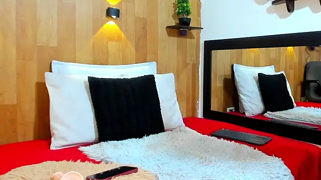 marianaa90 online show from 09-10-25, 06:18