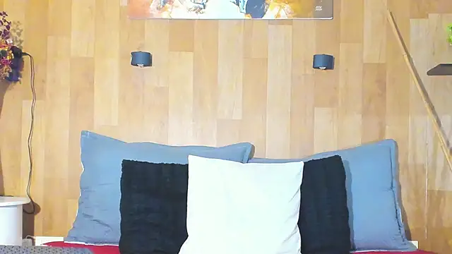 marianaa90 online show from 02-28-26, 12:27