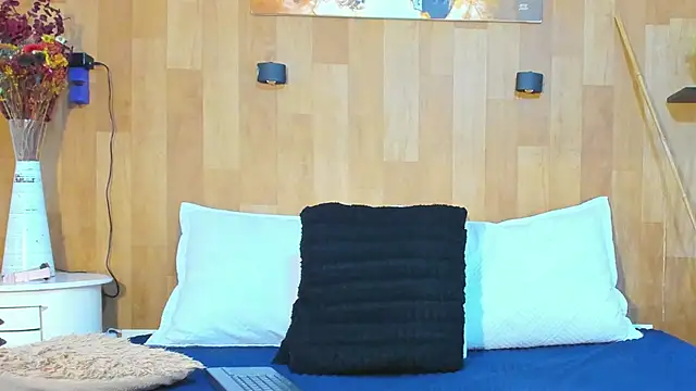 marianaa90 online show from 02-05-26, 04:14