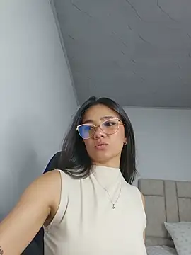 anny vittar online show from 05-17-26, 06:24