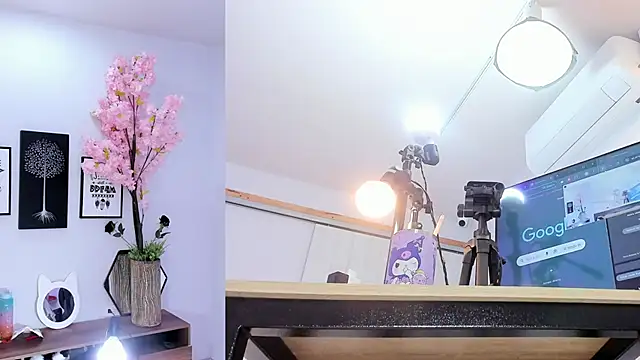 Snapshot of Siouxsie_cenobite chatting on 02-05-26, 11:39 Siouxsie cenobite online show from 02-05-26, 11:39