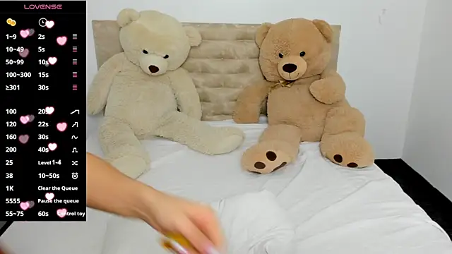 DarcieJane online show from 12-02-24, 09:01