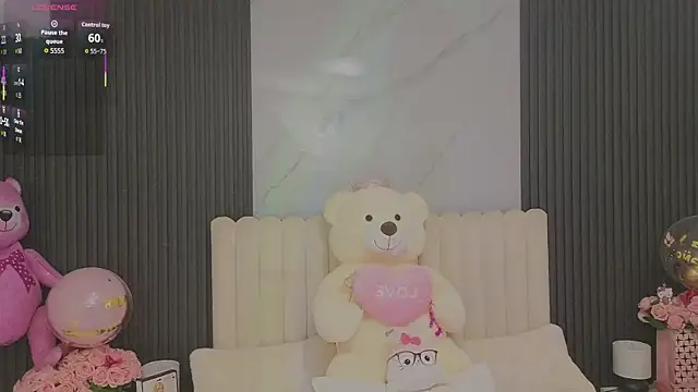 Madiee Rhea online show from 05-18-26, 08:24