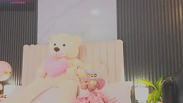 Madiee Rhea online show from 05-29-26, 07:53