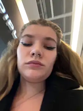 Holy Tereza online show from 12-20-25, 03:59