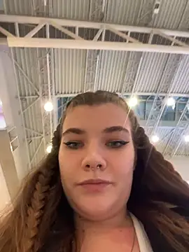 Snapshot of Holy_Tereza chatting on 02-25-26, 03:12 Holy Tereza online show from 02-25-26, 03:12