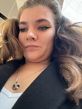 Holy Tereza online show from 04-17-26, 03:59