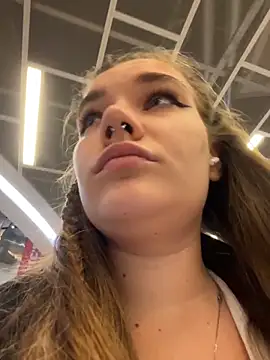 Snapshot of Holy_Tereza chatting on 02-21-26, 03:47 Holy Tereza online show from 02-21-26, 03:47