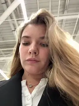 Holy Tereza online show from 03-21-25, 03:13