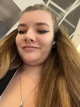 Snapshot of Holy_Tereza chatting on 02-20-26, 03:47 Holy Tereza online show from 02-20-26, 03:47