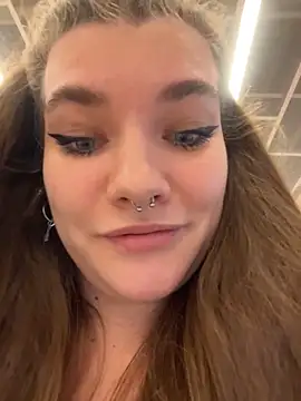 Snapshot of Holy_Tereza chatting on 02-17-26, 03:53 Holy Tereza online show from 02-17-26, 03:53