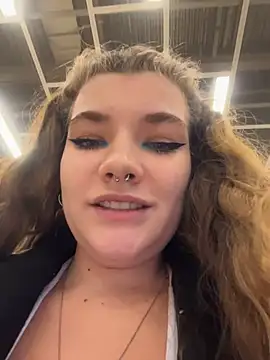 Snapshot of Holy_Tereza chatting on 02-10-26, 03:44 Holy Tereza online show from 02-10-26, 03:44