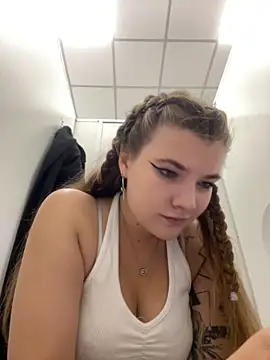 Holy Tereza online show from 10-10-25, 03:46