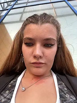 Holy Tereza online show from 09-09-25, 03:54