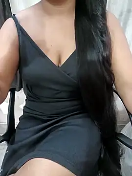 Snapshot of Disha_33 chatting on 09-25-25, 01:33 Disha 33 online show from 09-25-25, 01:33