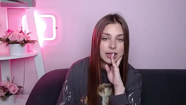 MilanaAngelAs online show from 06-15-26, 04:34