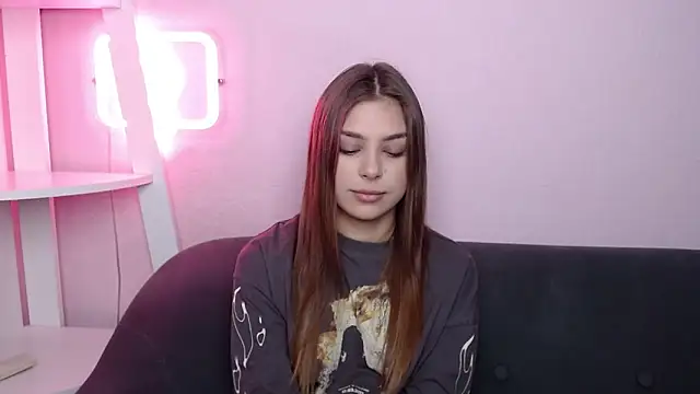 MilanaAngelAs online show from 02-16-26, 05:50