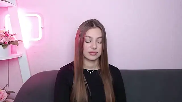 MilanaAngelAs online show from 04-18-26, 04:48
