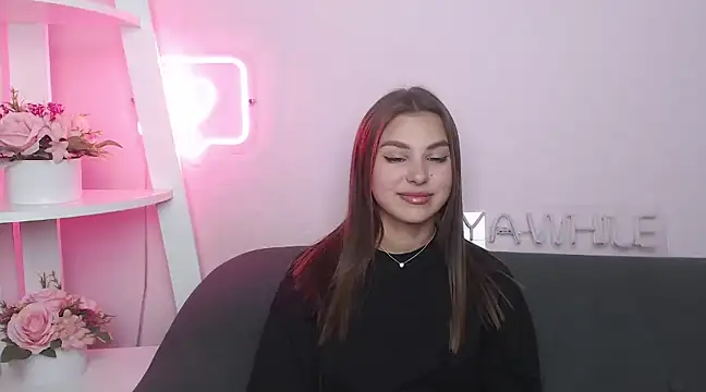 Snapshot of MilanaAngelAs chatting on 03-15-25, 08:58 MilanaAngelAs online show from 03-15-25, 08:58
