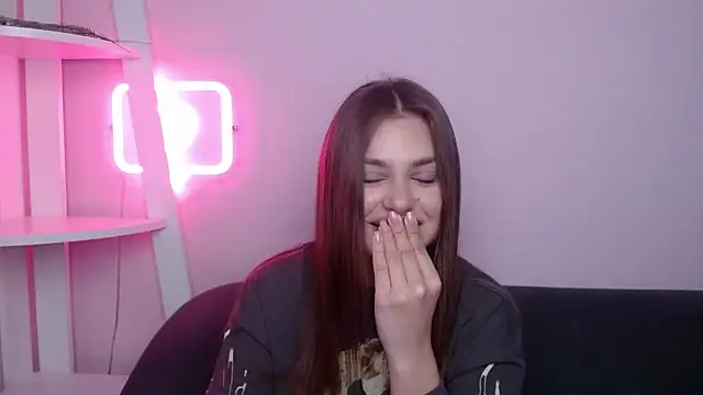 MilanaAngelAs online show from 04-06-26, 07:37