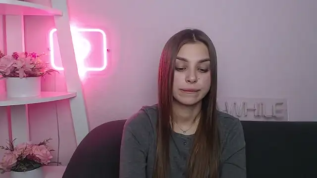 MilanaAngelAs online show from 12-15-25, 08:58