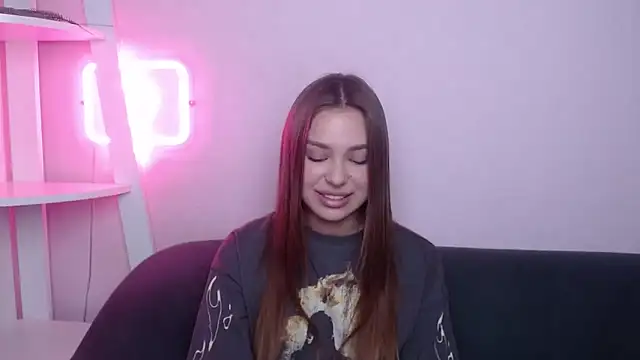 MilanaAngelAs online show from 04-07-26, 07:37