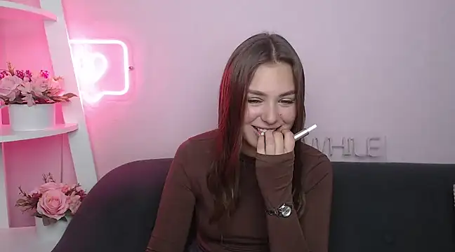 Snapshot of MilanaAngelAs chatting on 03-13-25, 05:54 MilanaAngelAs online show from 03-13-25, 05:54