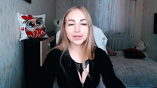  KittyBoo online show from 11-18-25, 07:22