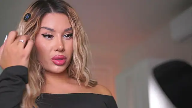 EvaZane online show from 12-14-25, 07:30